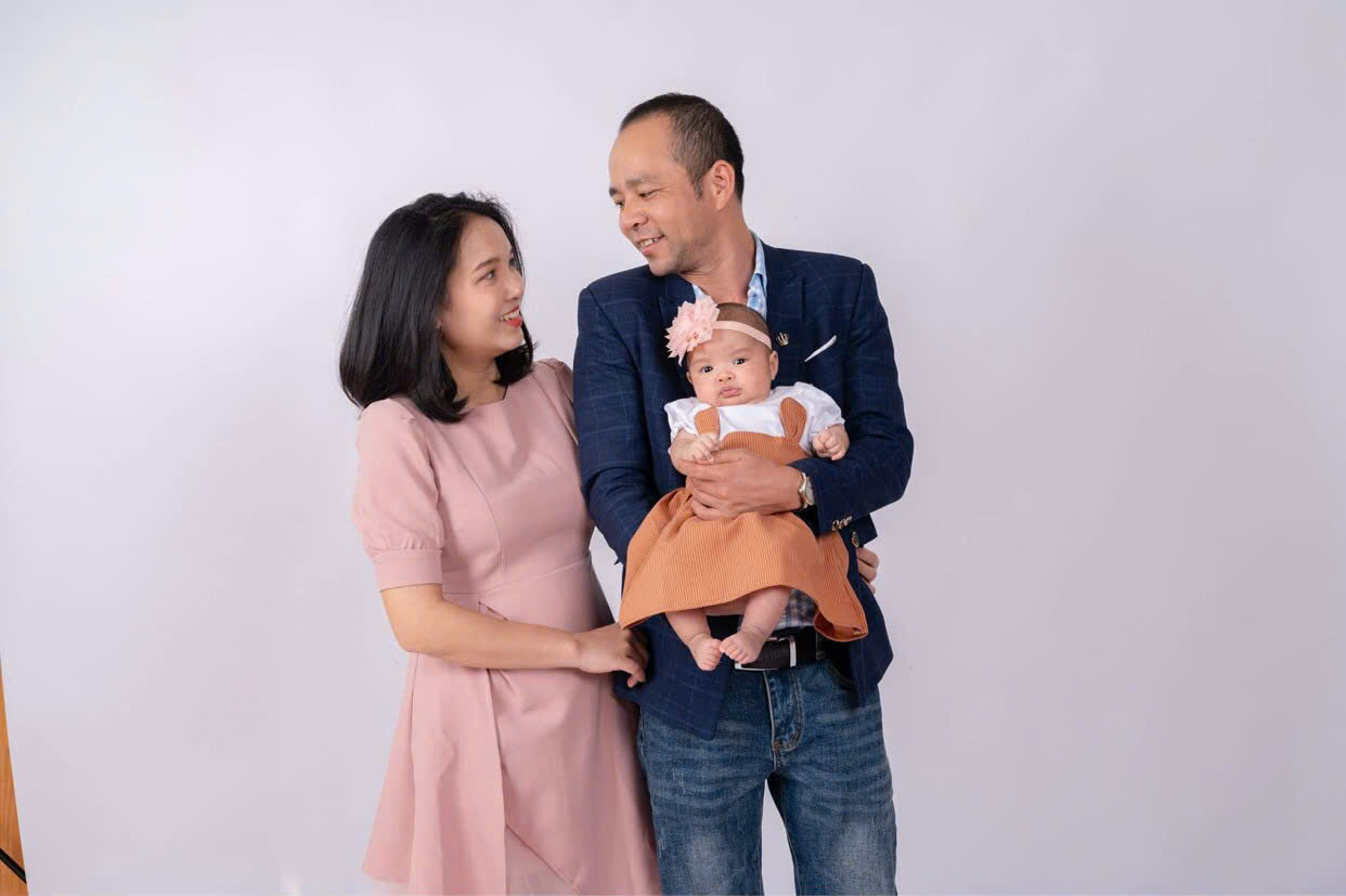 Những bông hoa nở muộn vẫn rực rỡ: Khi phụ nữ tỏa sáng nhất là lúc được làm mẹ- Ảnh 2.