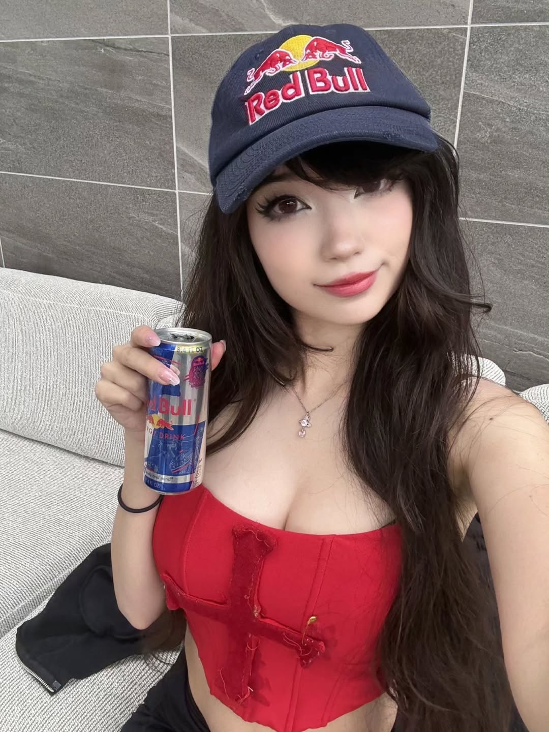 Streamer triệu fan với "nhan sắc như nhân vật anime" bất ngờ bị sàm sỡ tại TwitchCon- Ảnh 11.