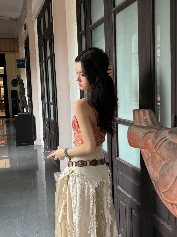 Tại sao Bảo tàng Mỹ thuật Việt Nam lên hình “đắt” đến vậy? Câu trả lời bất ngờ thuộc về sao nữ Triều Tuyết Lục- Ảnh 9.