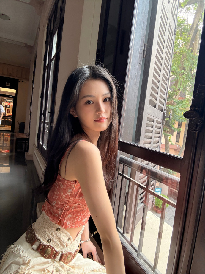 Tại sao Bảo tàng Mỹ thuật Việt Nam lên hình “đắt” đến vậy? Câu trả lời bất ngờ thuộc về sao nữ Triều Tuyết Lục- Ảnh 11.