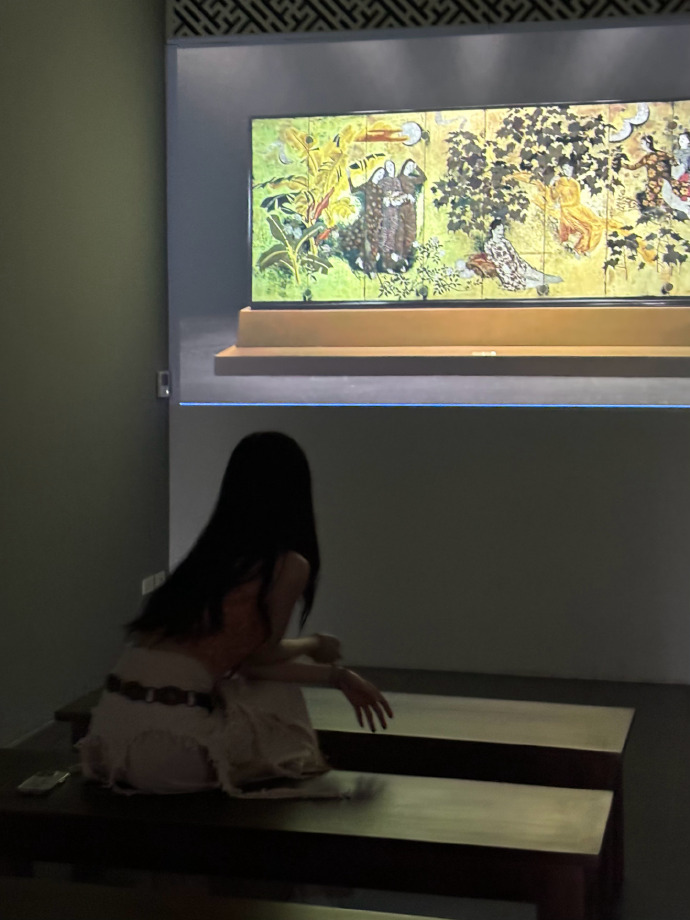 Tại sao Bảo tàng Mỹ thuật Việt Nam lên hình “đắt” đến vậy? Câu trả lời bất ngờ thuộc về sao nữ Triều Tuyết Lục- Ảnh 15.