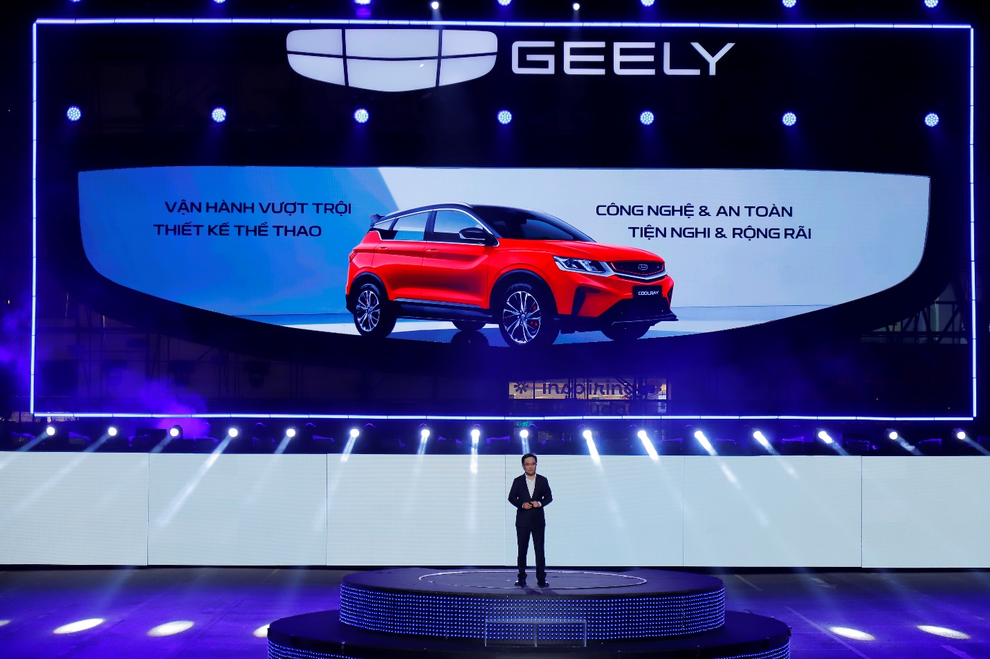 500 triệu đồng sắm SUV thì Geely Coolray là lựa chọn đáng cân nhắc và đây là lý do- Ảnh 2. 500 triệu đồng sắm SUV thì Geely Coolray là lựa chọn đáng cân nhắc và đây là lý do- Ảnh 2.