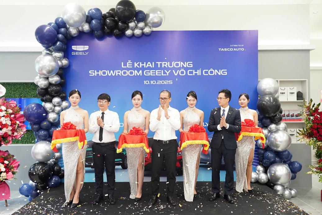 500 triệu đồng sắm SUV thì Geely Coolray là lựa chọn đáng cân nhắc và đây là lý do- Ảnh 5. 500 triệu đồng sắm SUV thì Geely Coolray là lựa chọn đáng cân nhắc và đây là lý do- Ảnh 5.