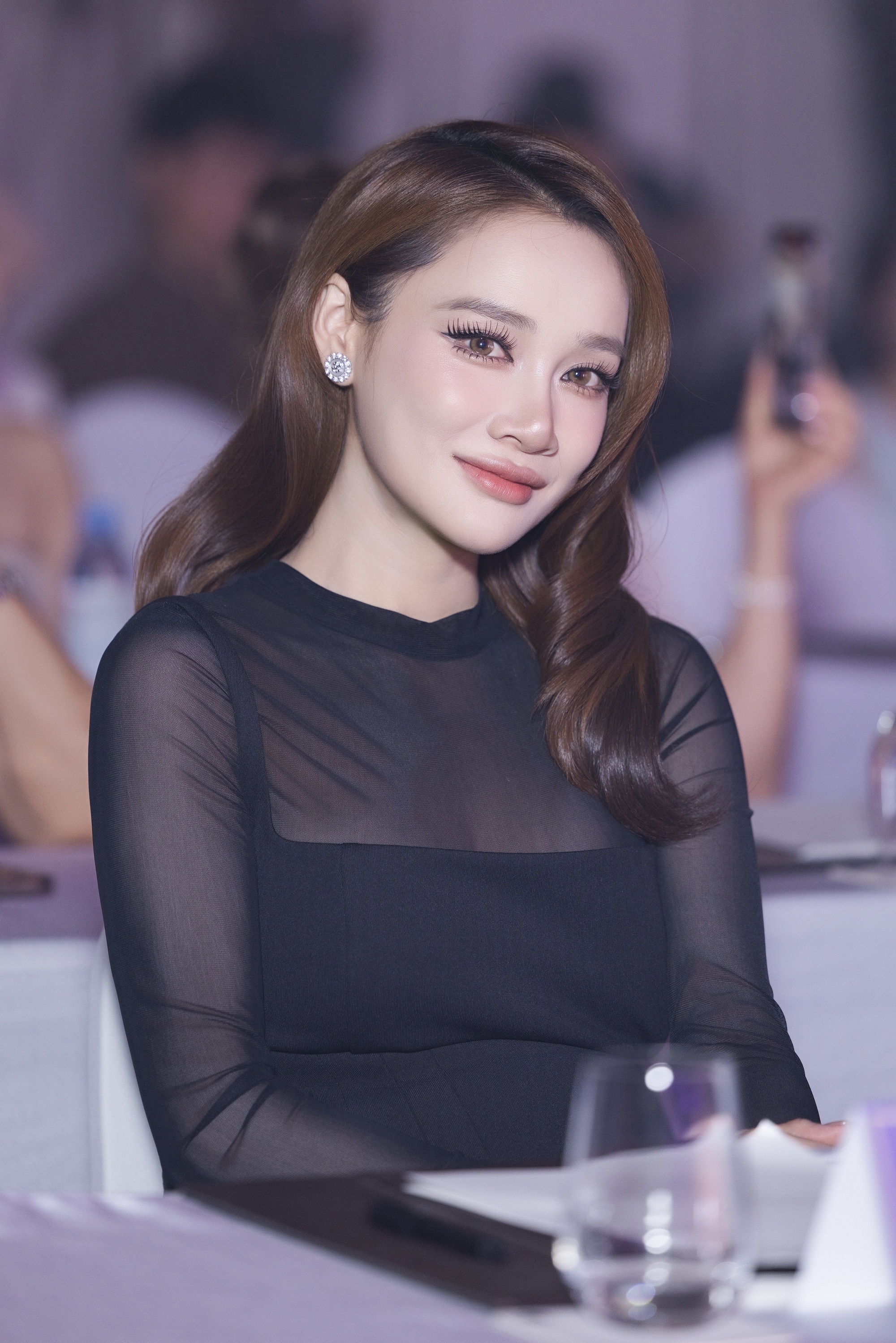 Nhã Phương bầu 5 tháng vẫn quyến rũ với đầm bó sát- Ảnh 9.