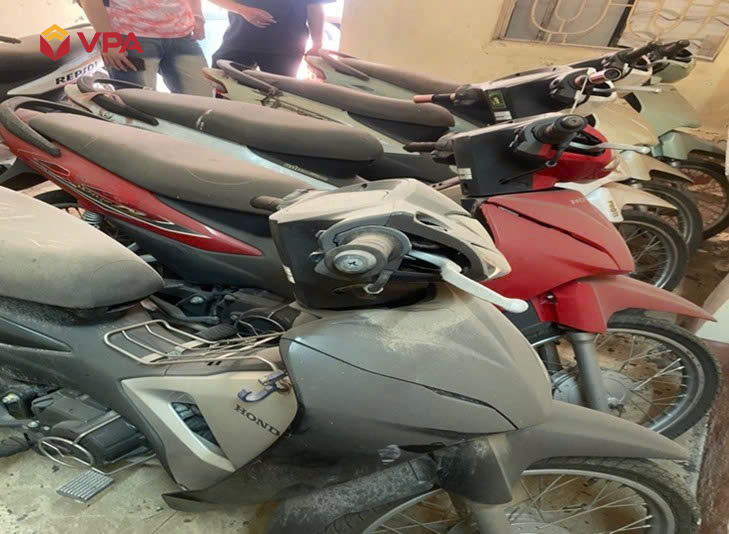 Sắp đấu giá hàng trăm xe máy, giá từ hơn 1,2 triệu/chiếc- Ảnh 1.