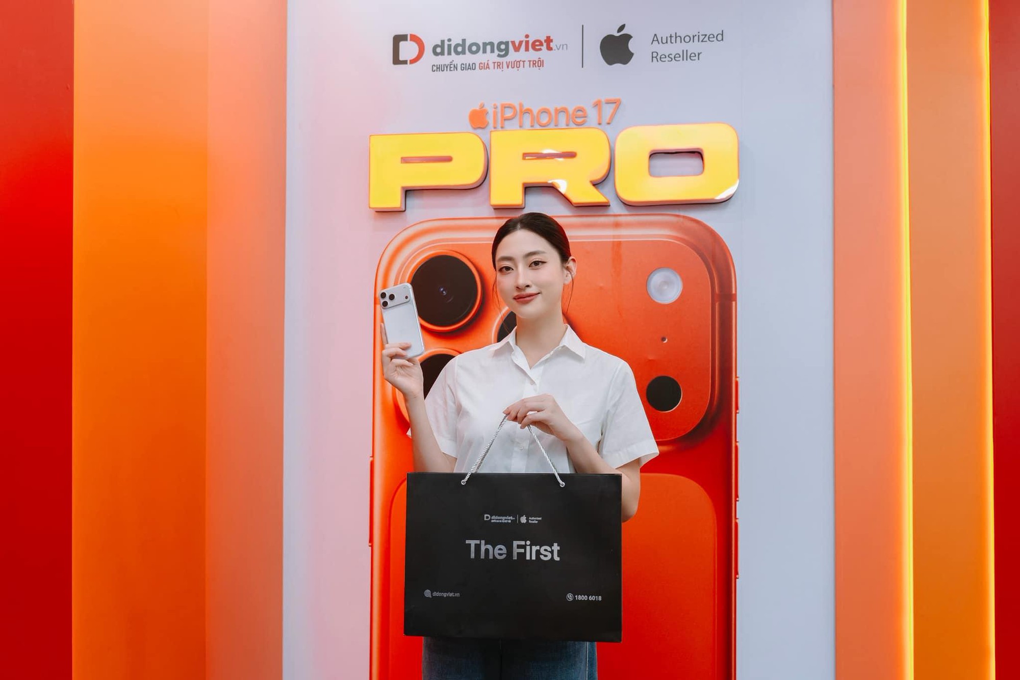 Từ Quế Anh đến Lương Thuỳ Linh: Dàn người đẹp Việt trade-in iPhone 17 Pro Max tại Di Động Việt- Ảnh 3.
