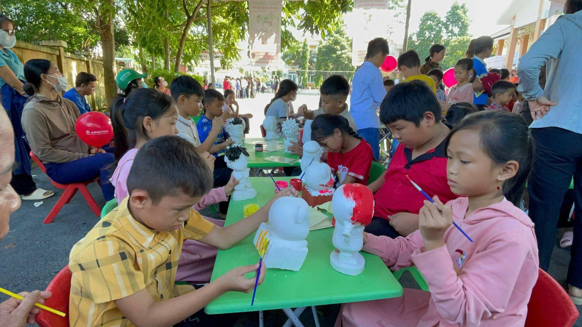 Hành trình chăm sóc sức khỏe, sẻ chia yêu thương cùng Ariston và AloBacsi- Ảnh 4.