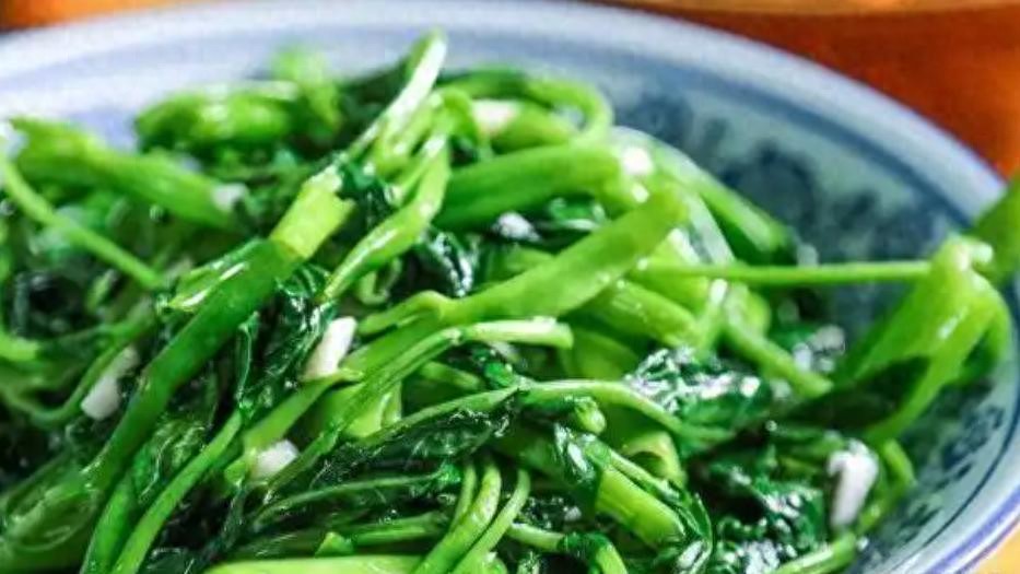 Khi làm các món xào để tránh gặp tình huống 