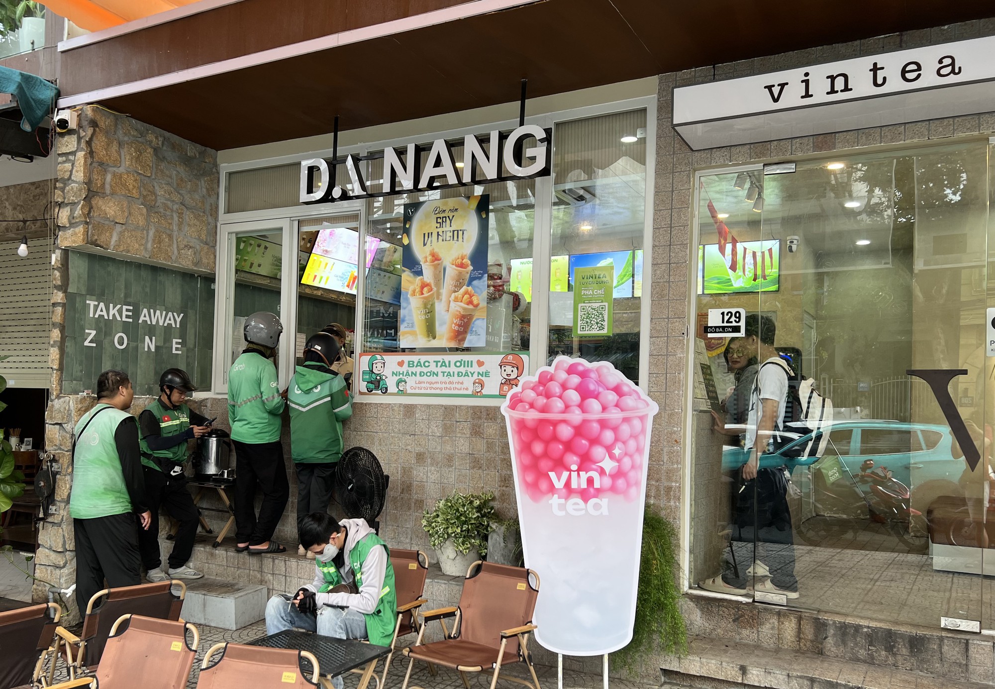 Từ quán nhỏ đến thương hiệu “gây sốt”: Vin Tea tăng gần 50% doanh thu nhờ nền tảng số- Ảnh 5. Từ quán nhỏ đến thương hiệu “gây sốt”: Vin Tea tăng gần 50% doanh thu nhờ nền tảng số- Ảnh 5.
