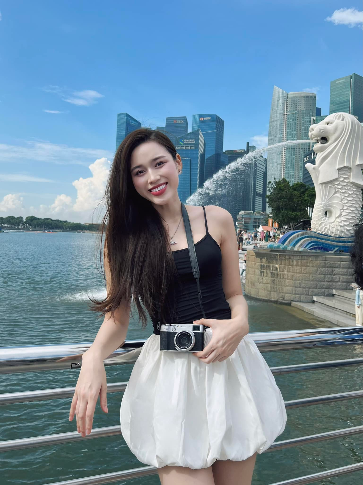HH Đỗ Hà dưỡng tóc bằng cách này: Nghiền viên B1 trộn cùng dầu dừa để tóc nhanh dài và dày- Ảnh 5.