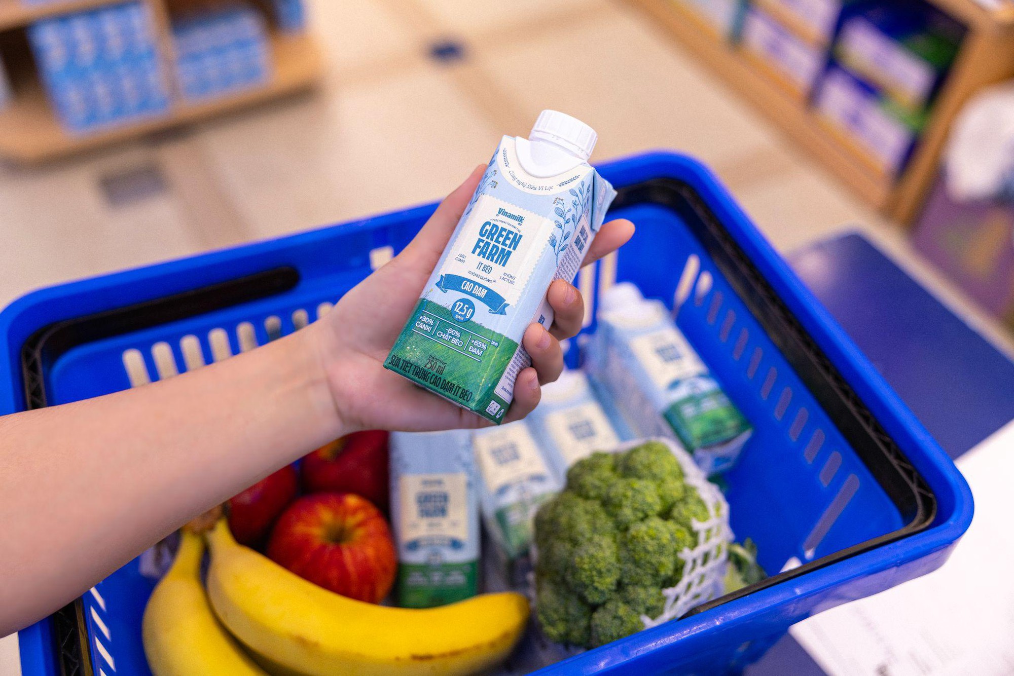 Vinamilk tiếp tục dẫn top đầu phân khúc cao cấp với Green Farm Cao Đạm- Ảnh 3.