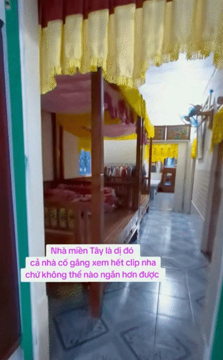 Độc lạ nhà miền Tây: Rộng như mê cung, gạch hoa mỗi phòng một kiểu, tiến vào khu bếp ai nấy đều "giật mình"- Ảnh 8. Độc lạ nhà miền Tây: Rộng như mê cung, gạch hoa mỗi phòng một kiểu, tiến vào khu bếp ai nấy đều "giật mình"- Ảnh 8.