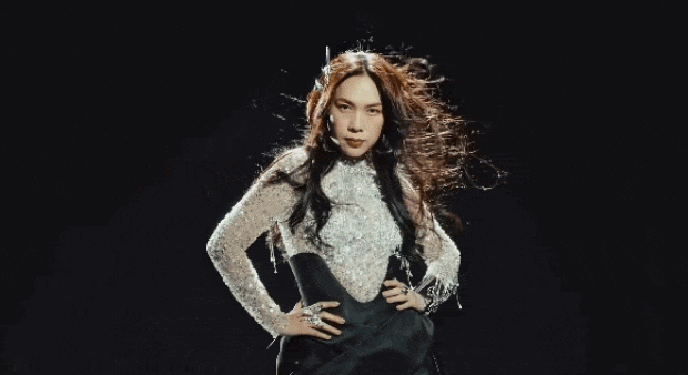 chrome-capture-2025-10-25-1-1761330630590591591851.gif