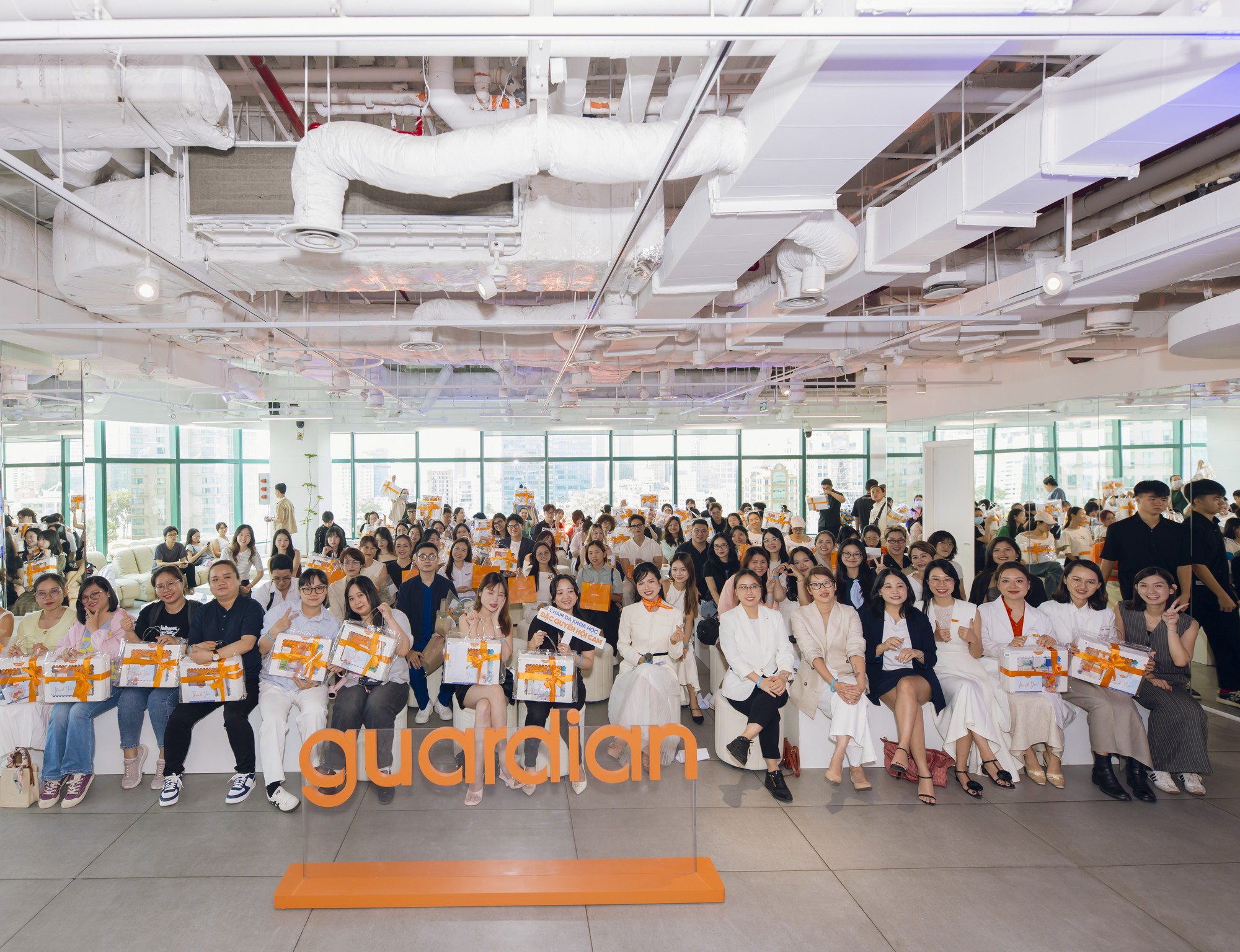 Guardian – 14 năm đồng hành chăm sóc sức khỏe và sắc đẹp tại Việt Nam- Ảnh 3. Guardian – 14 năm đồng hành chăm sóc sức khỏe và sắc đẹp tại Việt Nam- Ảnh 3.