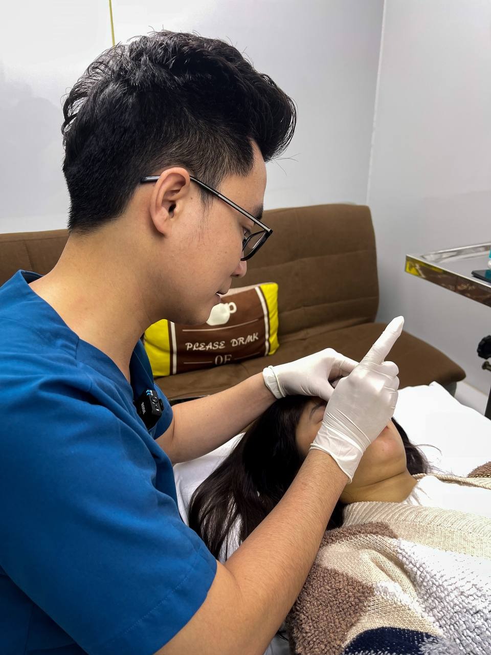 Khi làm đẹp trở thành hành trình khoa học – nhân văn- Ảnh 2. Khi làm đẹp trở thành hành trình khoa học – nhân văn- Ảnh 2.