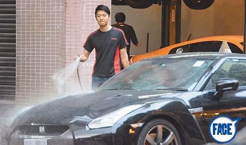 "Nam vương tiêu tiền như rác" giờ thê thảm đến nỗi phải đi phụ hồ, bê gạch xách vữa mưu sinh- Ảnh 3.