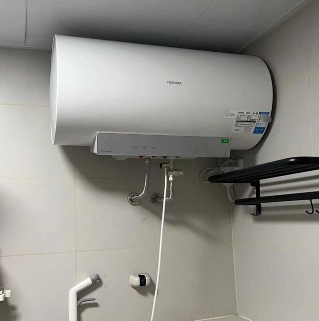 Ngàn vạn lần khuyên bạn ĐỪNG làm điều này khi tắm, đặc biệt nguy hiểm- Ảnh 1. Ngàn vạn lần khuyên bạn ĐỪNG làm điều này khi tắm, đặc biệt nguy hiểm- Ảnh 1.