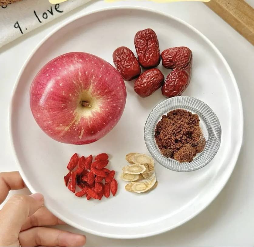 Vì tôi ăn món hấp này mỗi ngày nên da mặt bây giờ "như được ngậm nước", mịn và hồng hào, ai cũng khen đẹp!- Ảnh 2. Vì tôi ăn món hấp này mỗi ngày nên da mặt bây giờ "như được ngậm nước", mịn và hồng hào, ai cũng khen đẹp!- Ảnh 2.