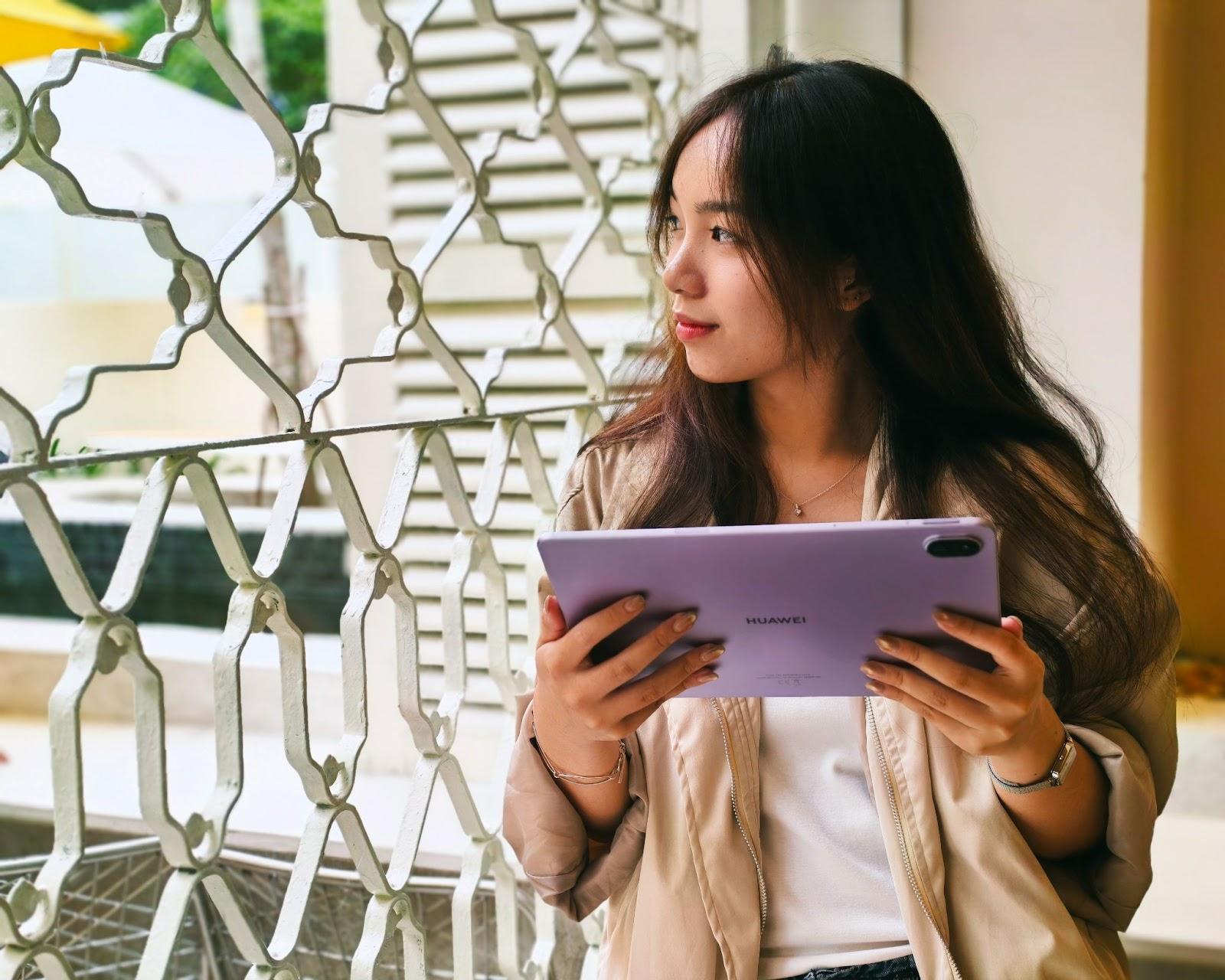 9 tuần nữa là năm mới, bạn đã “tự thưởng” bản thân điều gì trong năm qua?- Ảnh 1. 9 tuần nữa là năm mới, bạn đã “tự thưởng” bản thân điều gì trong năm qua?- Ảnh 1.