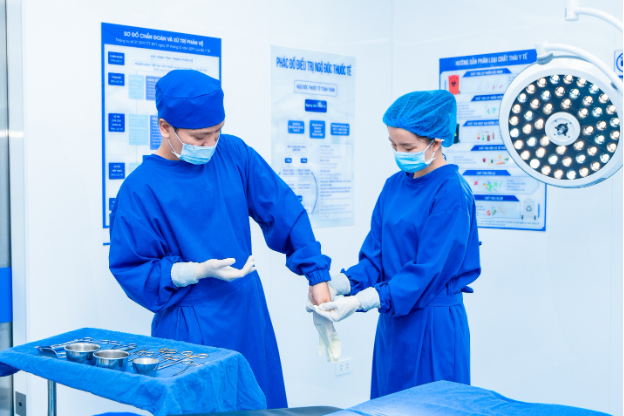 4 lý do bác sĩ David Bui được các mẹ sau sinh "chọn mặt gửi vàng"- Ảnh 4. 4 lý do bác sĩ David Bui được các mẹ sau sinh "chọn mặt gửi vàng"- Ảnh 4.