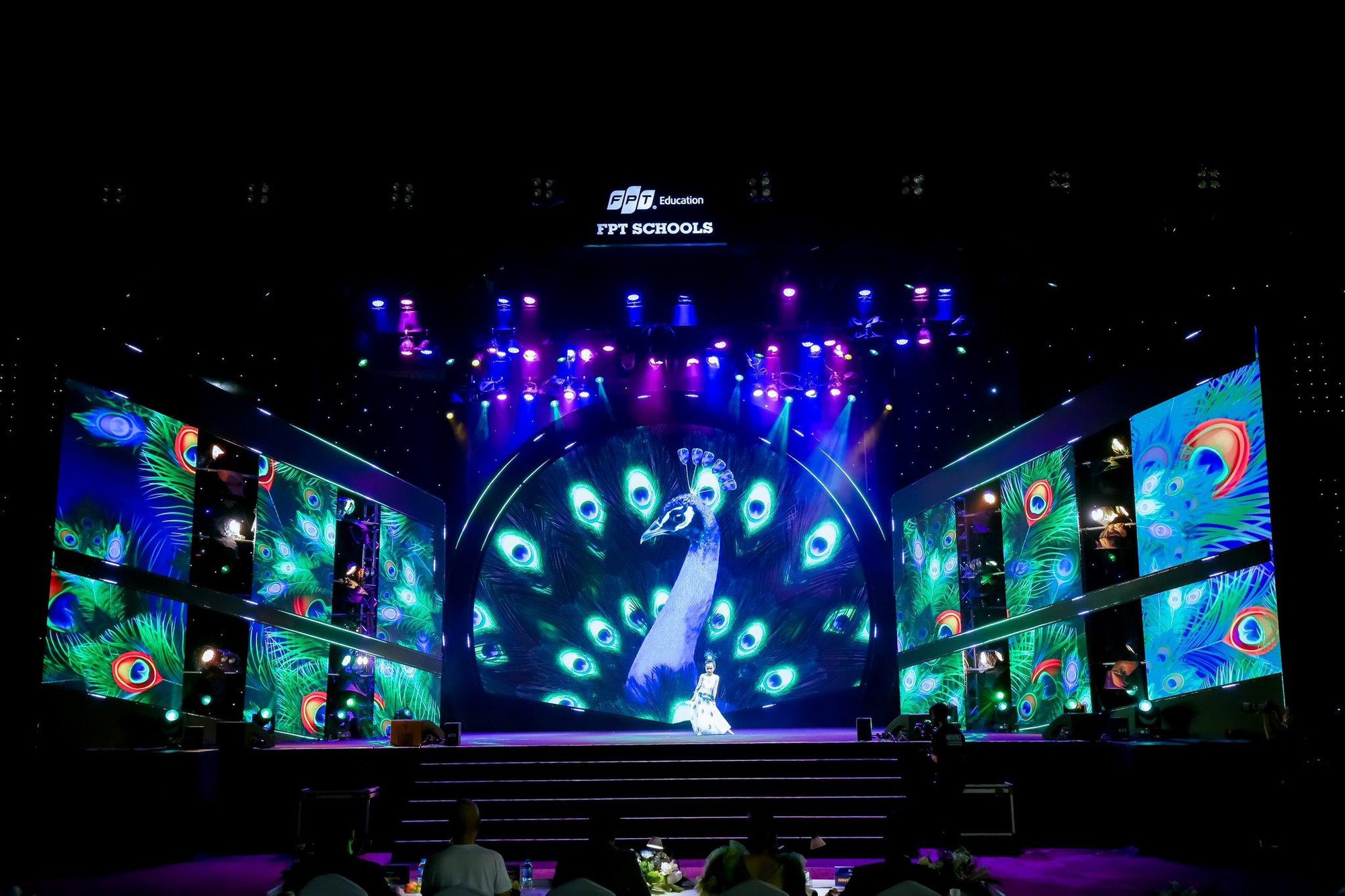 Chấn động: Lần đầu tiên FPT Schools “chơi lớn” đến mức này!- Ảnh 3. Chấn động: Lần đầu tiên FPT Schools “chơi lớn” đến mức này!- Ảnh 3.