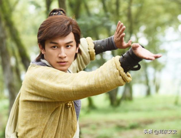 Quách Tĩnh có 4 biệt danh: Ba trong số đó được giang hồ kính nể, cái cuối cùng chỉ Hoàng Dung gọi- Ảnh 2. Quách Tĩnh có 4 biệt danh: Ba trong số đó được giang hồ kính nể, cái cuối cùng chỉ Hoàng Dung gọi- Ảnh 2.