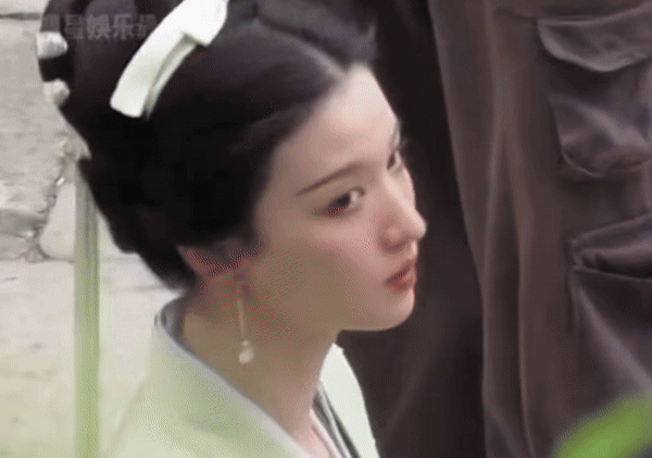 Mỹ nhân có nụ cười giả tạo nhất giới giải trí- Ảnh 6. Mỹ nhân có nụ cười giả tạo nhất giới giải trí- Ảnh 6.