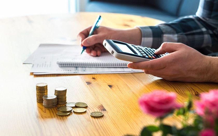 5 thói quen đơn giản nhưng giúp phụ nữ trung niên thoát cảnh áp lực tiền bạc- Ảnh 2.