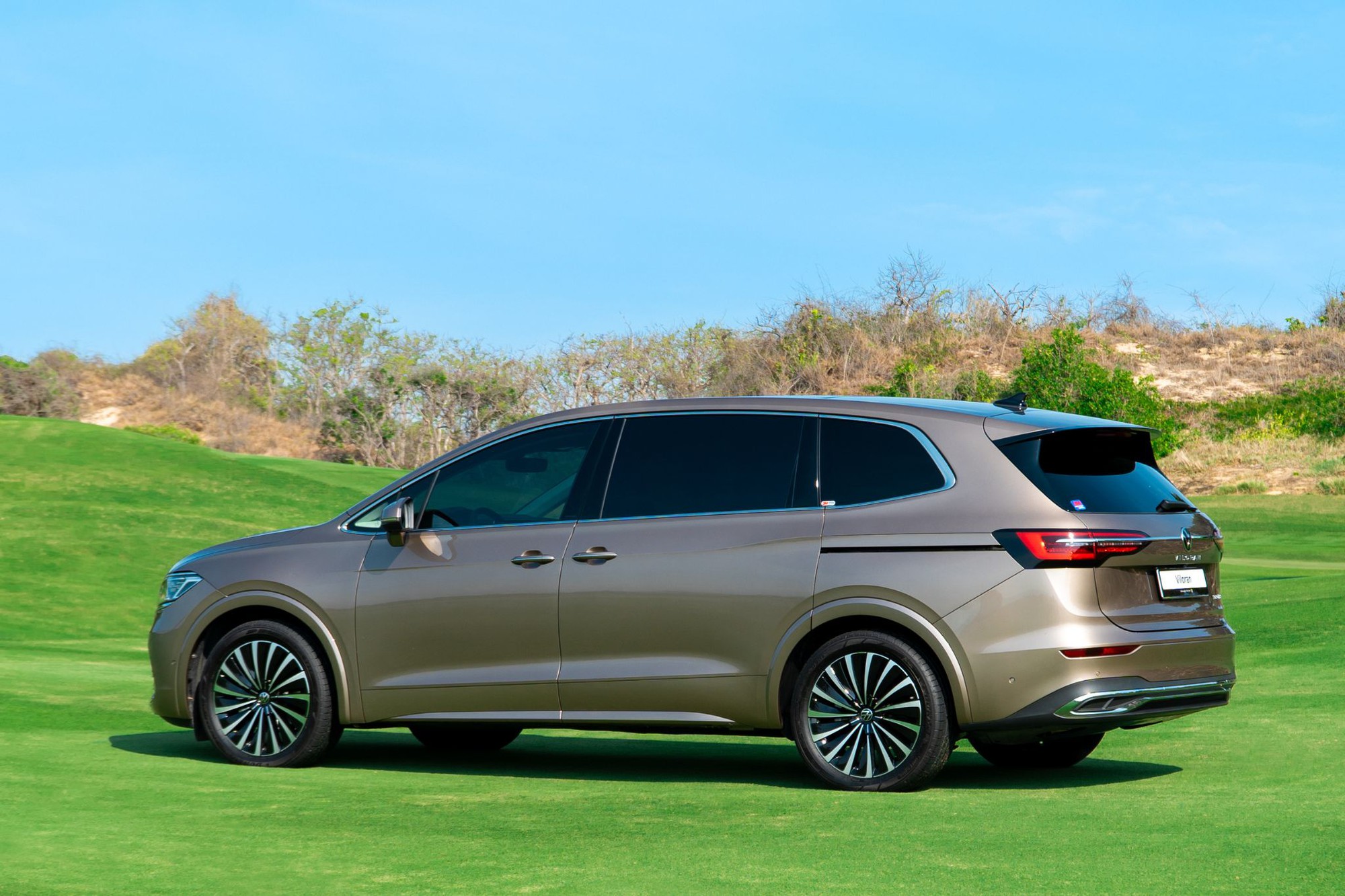 7 điểm khiến Volkswagen Viloran thành Xe Gia đình của năm 2025- Ảnh 5.