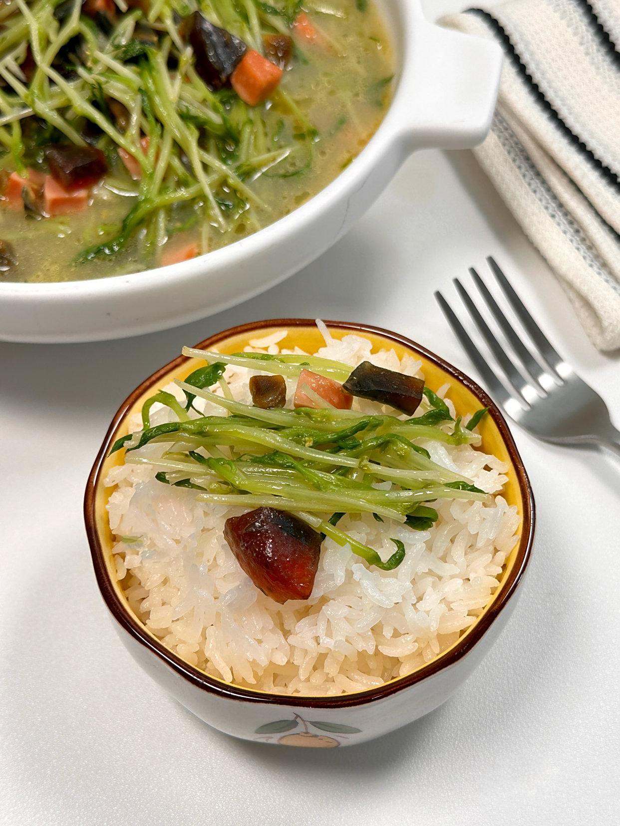 Đi chợ thấy loại rau này đừng bỏ qua: Chỉ vài nguyên liệu nấu bát canh ngon mà chồng con khen ngon tới tấp- Ảnh 9.