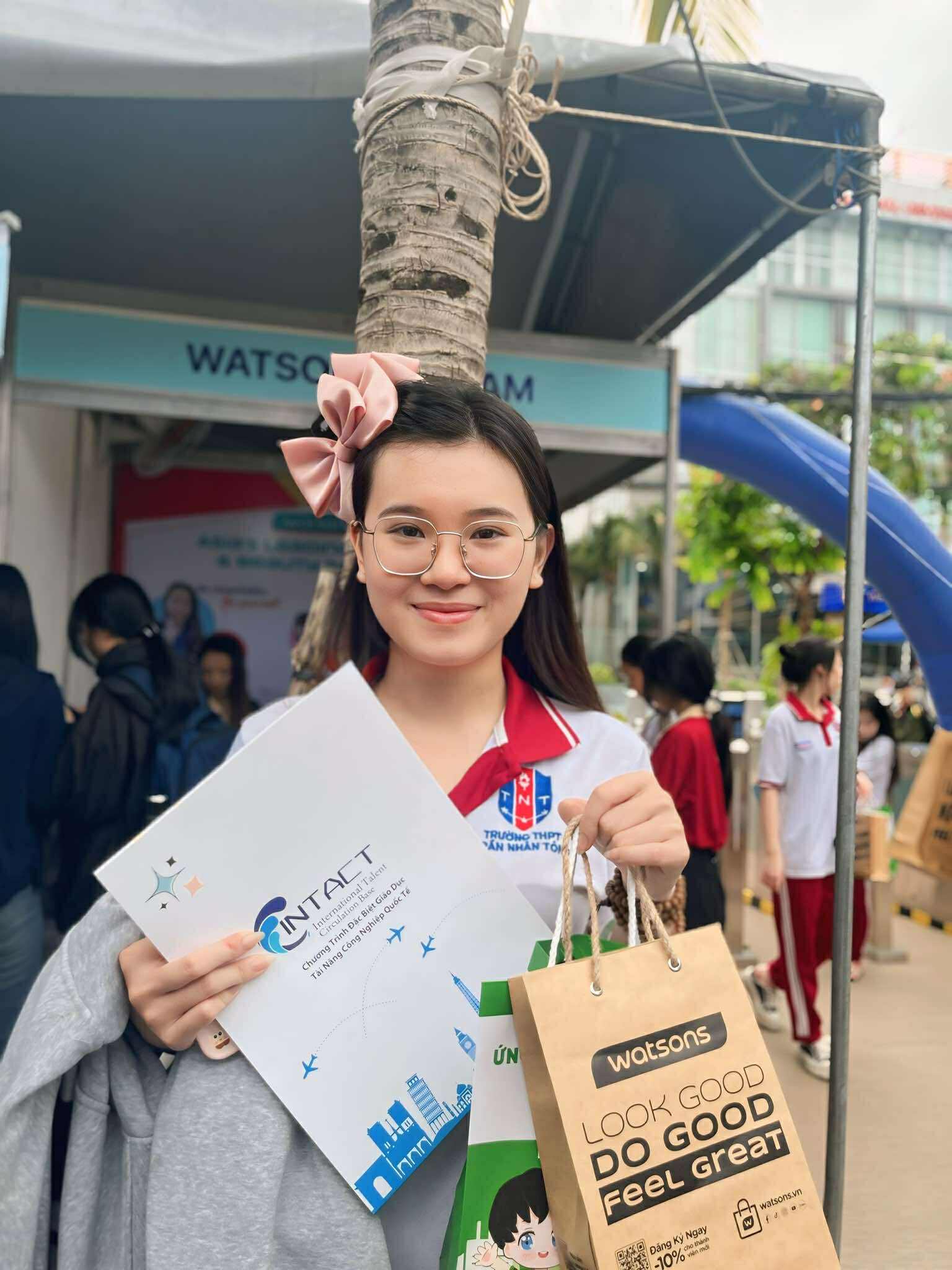 Ngày hội việc làm SIU Career Fair 2025: Cánh cửa nghề nghiệp mở rộng cho học sinh và sinh viên- Ảnh 5. Ngày hội việc làm SIU Career Fair 2025: Cánh cửa nghề nghiệp mở rộng cho học sinh và sinh viên- Ảnh 5.