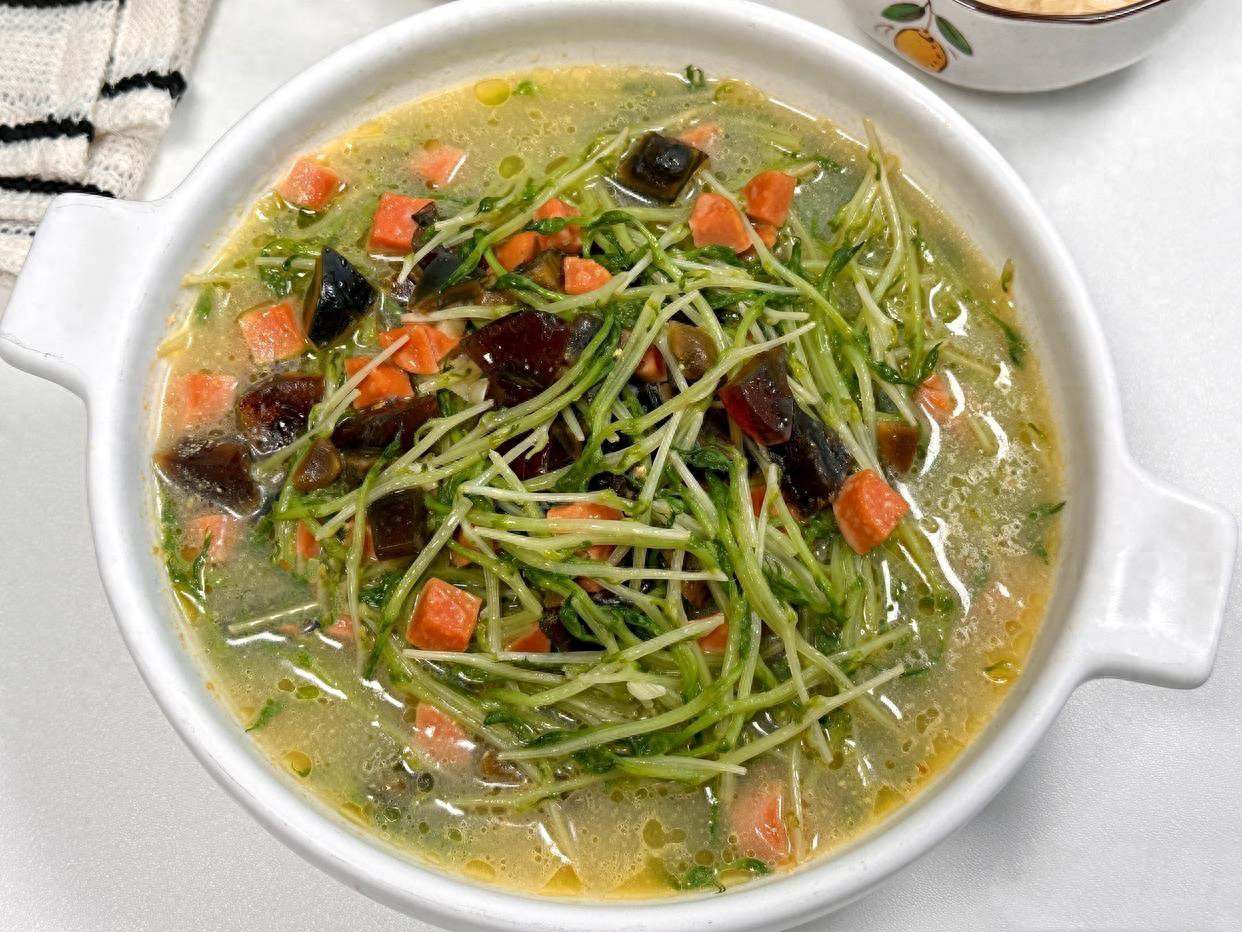 Đi chợ thấy loại rau này đừng bỏ qua: Chỉ vài nguyên liệu nấu bát canh ngon mà chồng con khen ngon tới tấp- Ảnh 6.