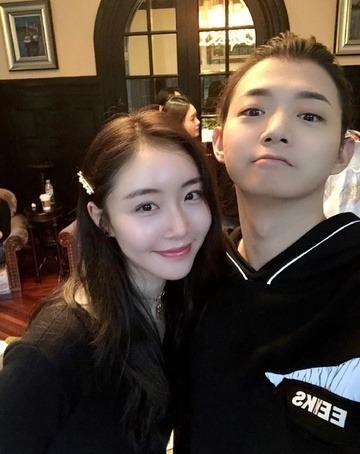 1 sao nam bị đài truyền hình Hồ Nam cắt sóng, làm mờ mặt trong show Anh Trai Vượt Ngàn Chông Gai xứ Trung- Ảnh 1. 1 sao nam bị đài truyền hình Hồ Nam cắt sóng, làm mờ mặt trong show Anh Trai Vượt Ngàn Chông Gai xứ Trung- Ảnh 1.