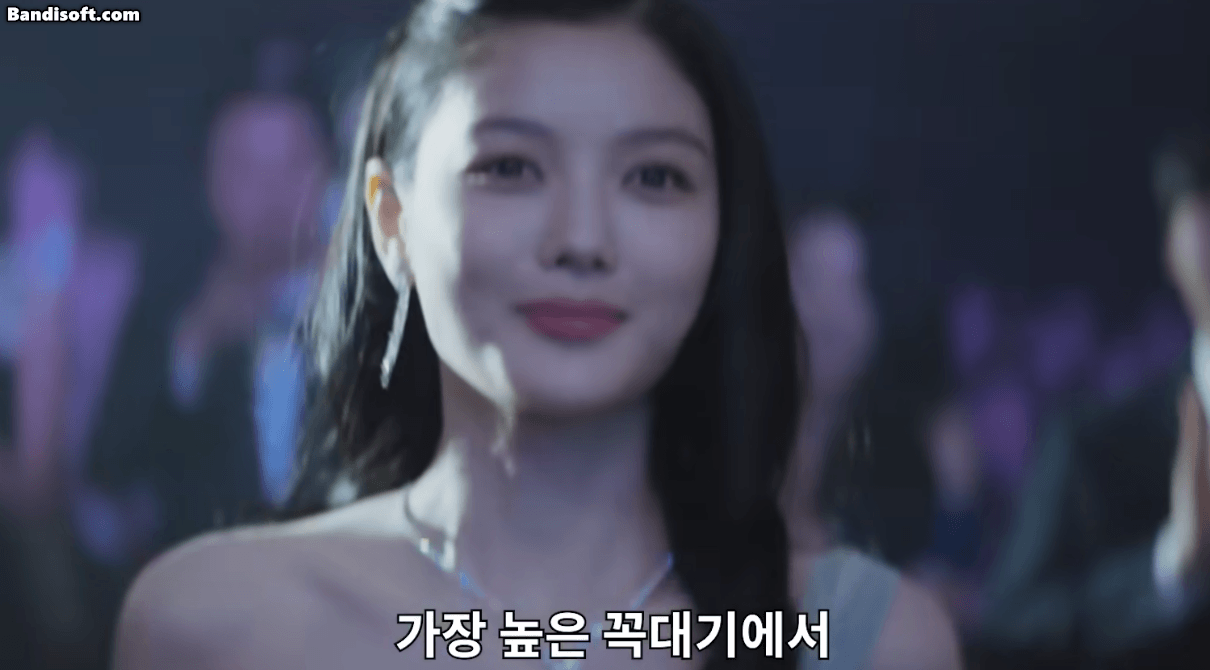 Mỹ nhân đẹp như thiên thần nhưng ác hơn quỷ dữ: Đạp lên đồng nghiệp để nổi tiếng, nhìn ánh mắt thấy lạnh gáy- Ảnh 7. Mỹ nhân đẹp như thiên thần nhưng ác hơn quỷ dữ: Đạp lên đồng nghiệp để nổi tiếng, nhìn ánh mắt thấy lạnh gáy- Ảnh 7.