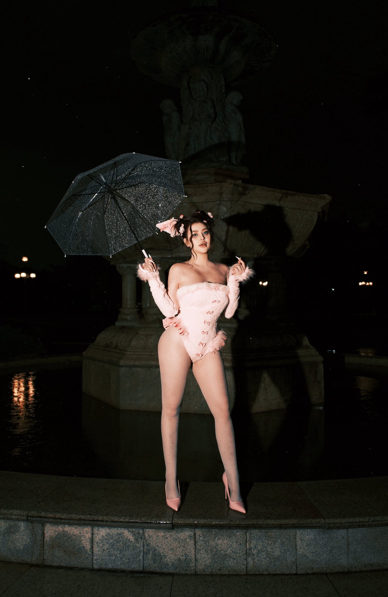 photo-1761793409125 photo-1761793409125