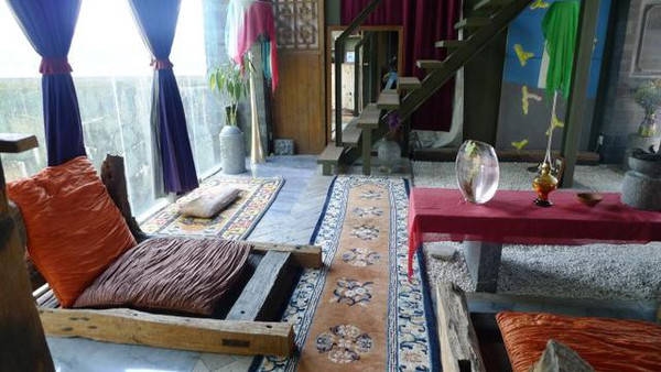 Nữ nghệ sĩ 30 năm không ăn cơm sở hữu biệt thự "cung trăng - mặt trời" đẹp nhất thế gian- Ảnh 19. Nữ nghệ sĩ 30 năm không ăn cơm sở hữu biệt thự "cung trăng - mặt trời" đẹp nhất thế gian- Ảnh 19.