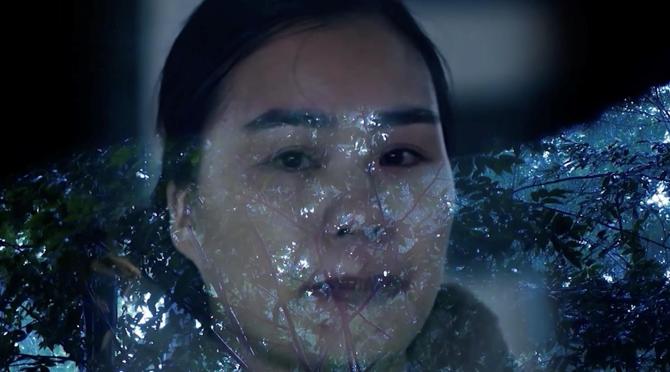 Câu chuyện của Trung tướng Mai Hoàng và mẹ trong Chiến Sĩ Quả Cảm đã truyền cảm hứng cho giới trẻ- Ảnh 2. Câu chuyện của Trung tướng Mai Hoàng và mẹ trong Chiến Sĩ Quả Cảm đã truyền cảm hứng cho giới trẻ- Ảnh 2.