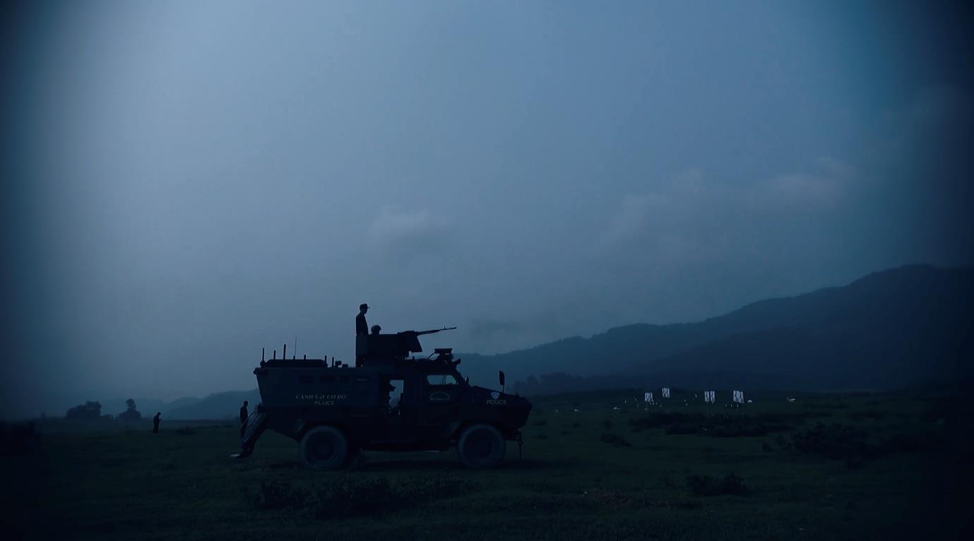 Câu chuyện của Trung tướng Mai Hoàng và mẹ trong Chiến Sĩ Quả Cảm đã truyền cảm hứng cho giới trẻ- Ảnh 4. Câu chuyện của Trung tướng Mai Hoàng và mẹ trong Chiến Sĩ Quả Cảm đã truyền cảm hứng cho giới trẻ- Ảnh 4.