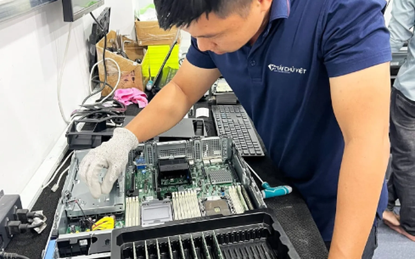 HPE ProLiant DL360 Gen11 – Máy chủ 1U tối ưu cho kỷ nguyên dữ liệu lớn- Ảnh 1.