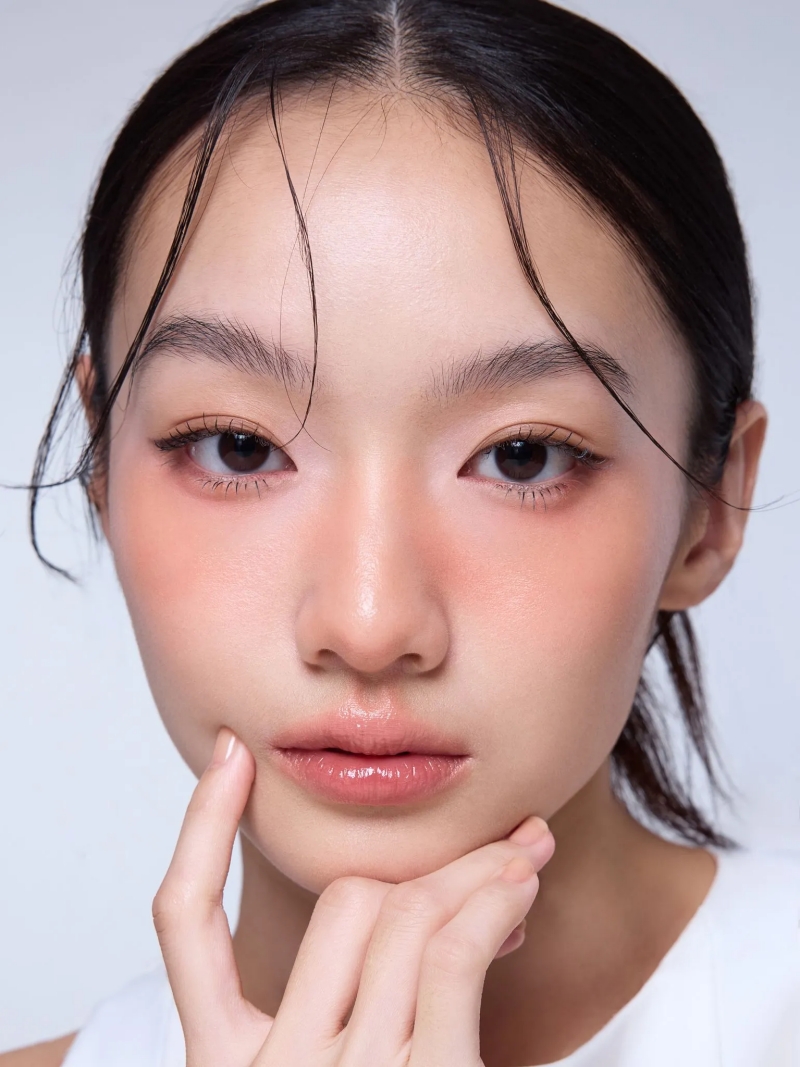 Kiểu đánh má hồng "Hoàng gia" khiến ai nhìn cũng cảm thấy xao xuyến- Ảnh 5.