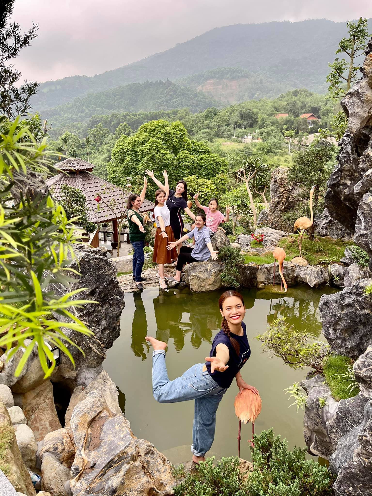 Nữ NSND trẻ nhất Việt Nam sở hữu biệt phủ 8.000 m2, ngoài 40 tuổi hưởng thụ cuộc sống ai cũng ngưỡng mộ- Ảnh 5.
