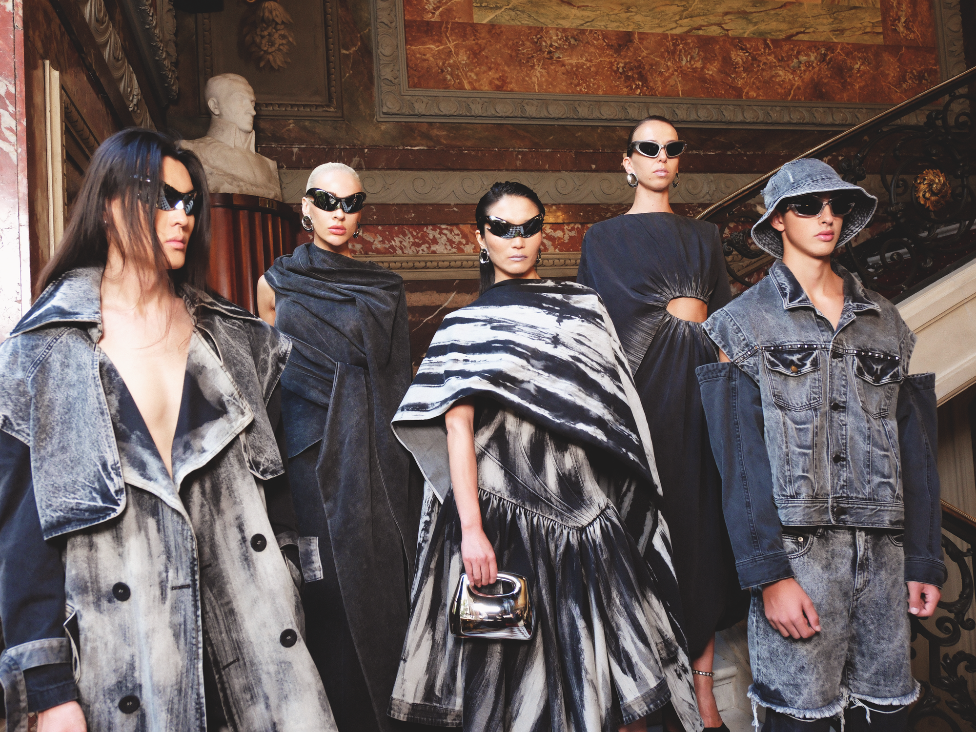 Khi chất liệu denim Việt Nam vươn mình bước ra thế giới, chạm tới Paris Fashion Week- Ảnh 2.