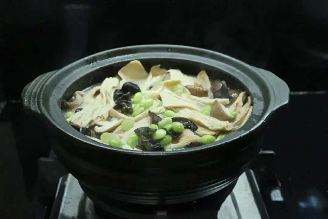 Trời mưa, ngập hãy nấu ngay món này: Toàn nguyên liệu rẻ tiền mà hương vị tuyệt ngon ăn cùng cơm hay bún đều hợp- Ảnh 6.