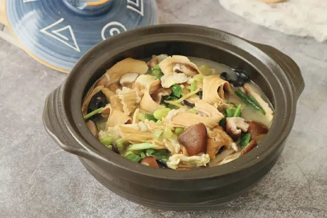 Trời mưa, ngập hãy nấu ngay món này: Toàn nguyên liệu rẻ tiền mà hương vị tuyệt ngon ăn cùng cơm hay bún đều hợp- Ảnh 8.