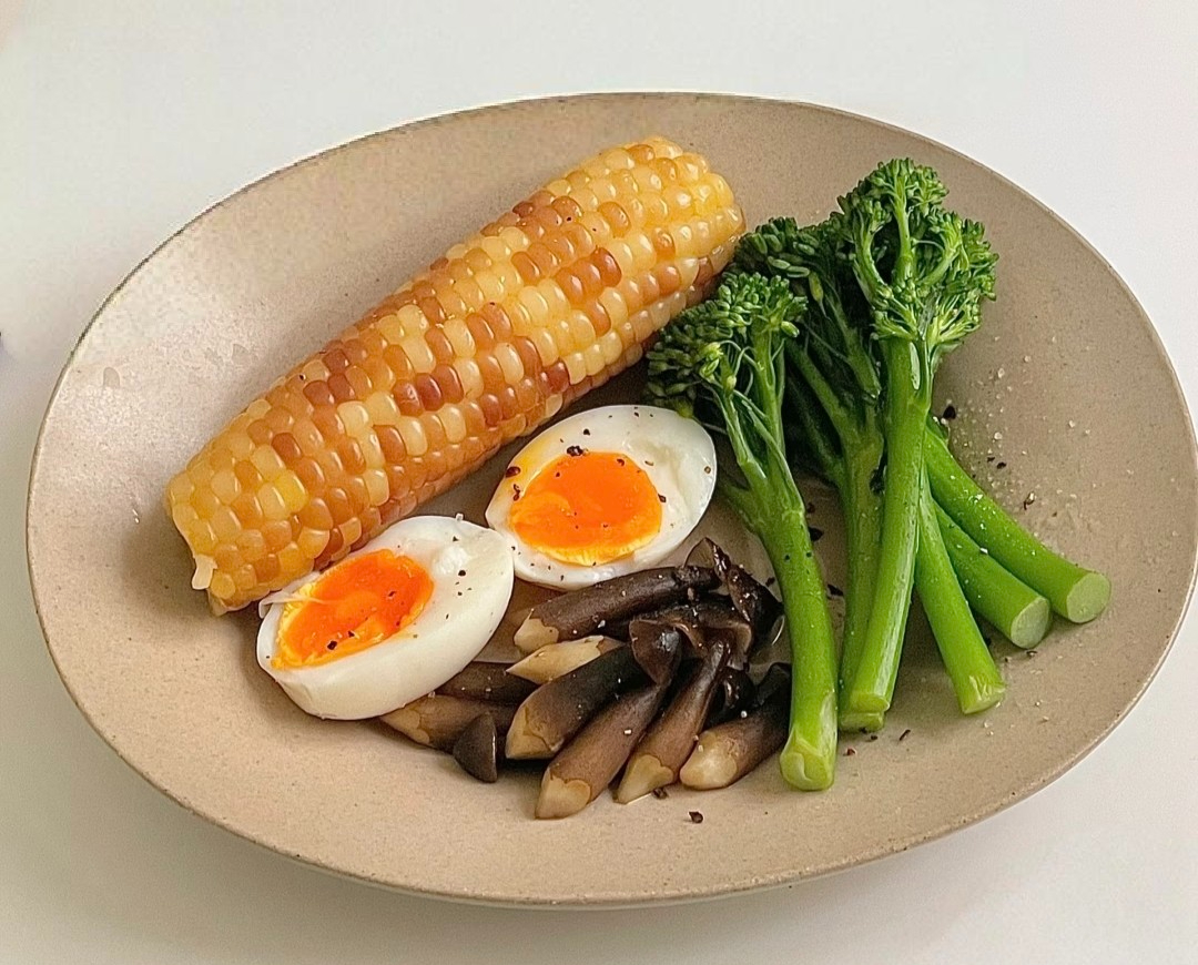 Ăn sáng thế này da ít nhăn: 6 bữa sáng chống viêm cho làn da khỏe mạnh- Ảnh 2.