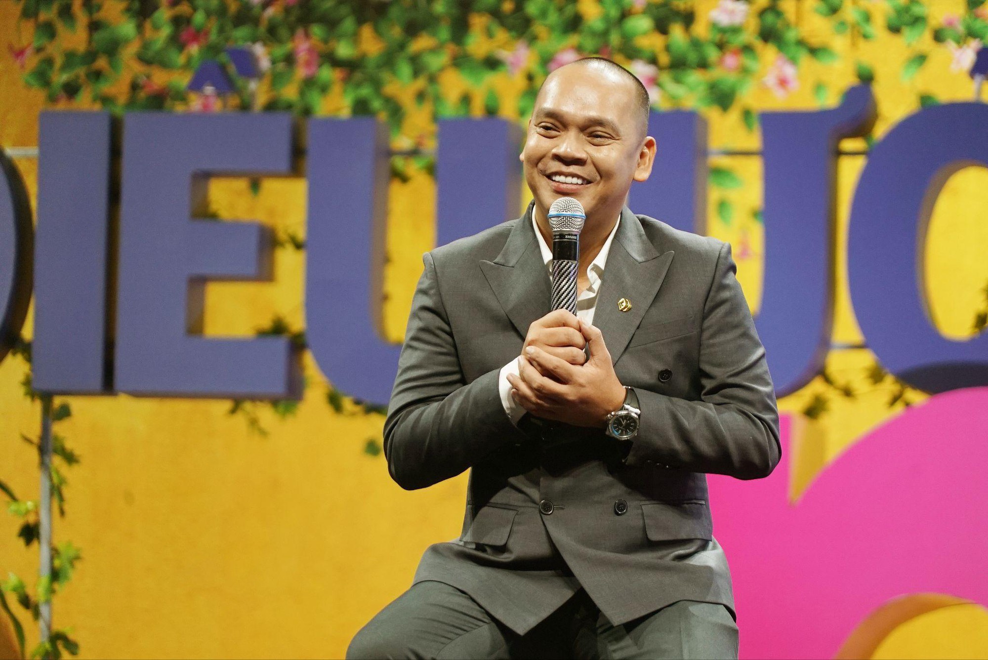 Chủ tịch DN Group cùng NS Việt Hương mang đến hành trình chữa lành qua show “Điều ước của mẹ”- Ảnh 3.