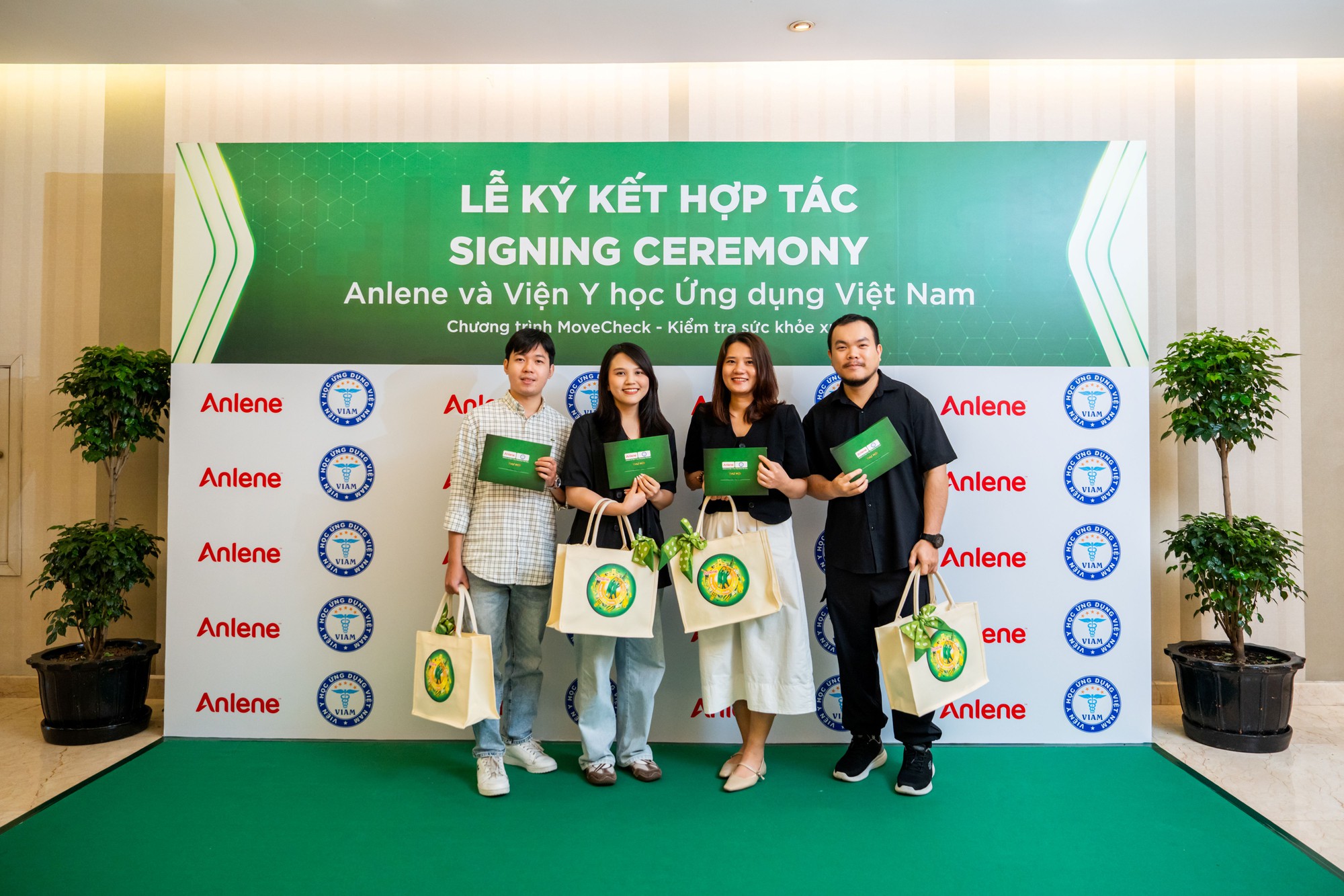 Anlene hợp tác Viện Y học Ứng dụng Việt Nam nâng cao sức khỏe xương khớp cộng đồng- Ảnh 2.