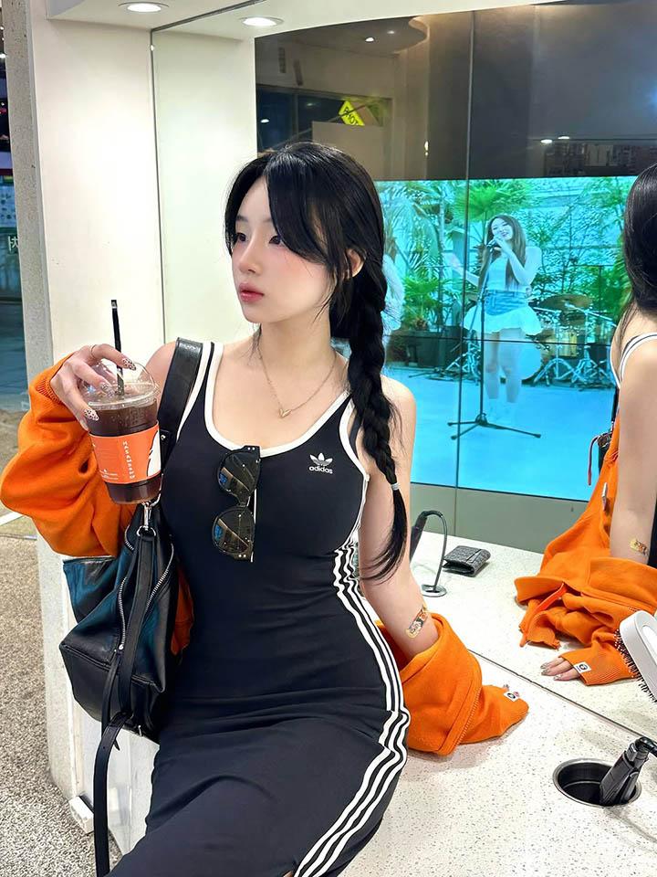 Cô nàng diễn vibe “bad” nhưng fan một mực khẳng định là “người tốt” vì lý do này- Ảnh 10.