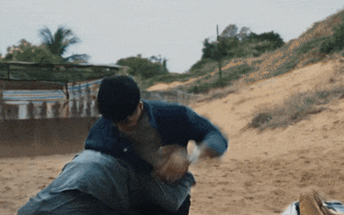 Cuối cùng cũng có phim Việt giải cứu phòng vé: Chưa chiếu đã chiếm top 1, bom tấn Hollywood cũng phải hít khói- Ảnh 5. Cuối cùng cũng có phim Việt giải cứu phòng vé: Chưa chiếu đã chiếm top 1, bom tấn Hollywood cũng phải hít khói- Ảnh 5.