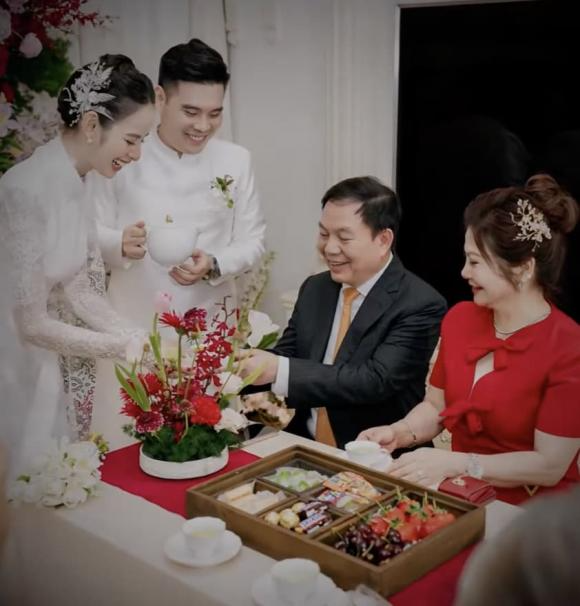 Bên trong biệt thự xa hoa Hương Liên sống trước khi về làm dâu cựu Chủ tịch tập đoàn- Ảnh 13.